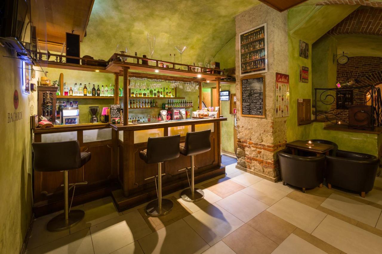 Faust Aparthostel Cracovia Exterior foto